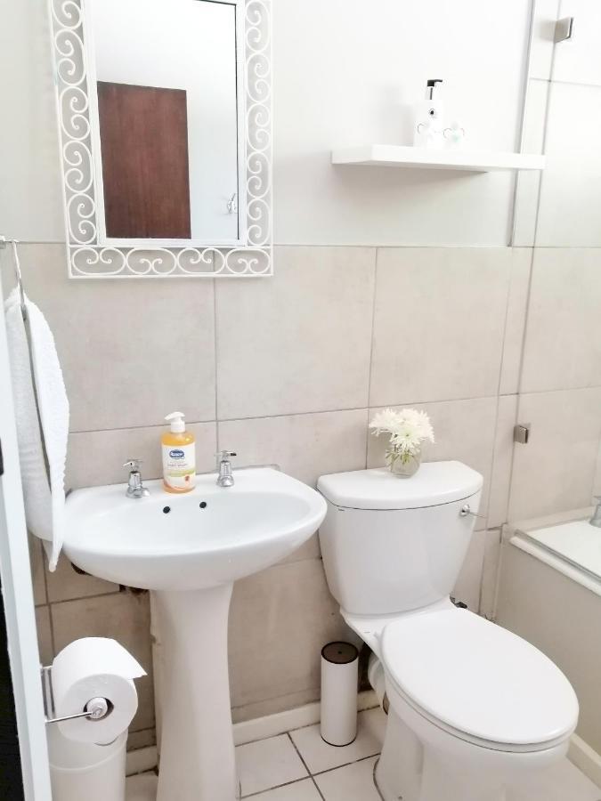 The Red Gate Suite For Garden Route Tranquility George Esterno foto
